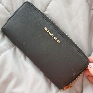 Michael Kors wallet